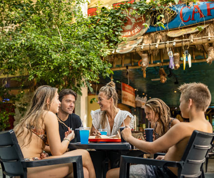 Grabber Joe's Laguna Café