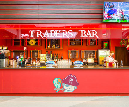 Smuggler's Tavern & Trader's Café Bar