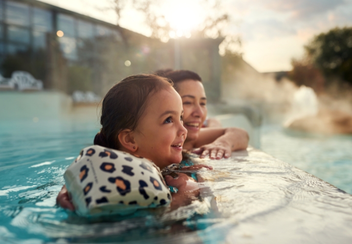 MagicBreaks 5 immersive worlds carousel banner