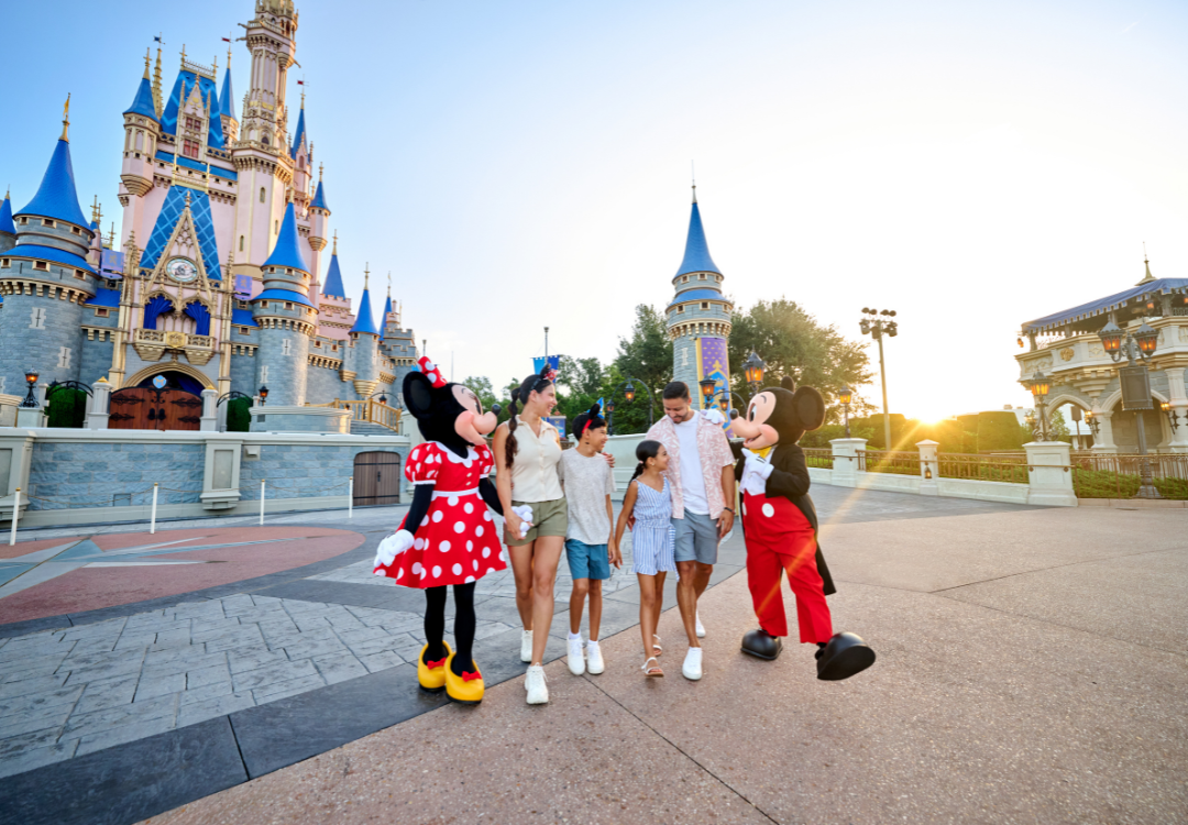 MagicBreaks Walt Disney World Free Dining Offers carousel banner