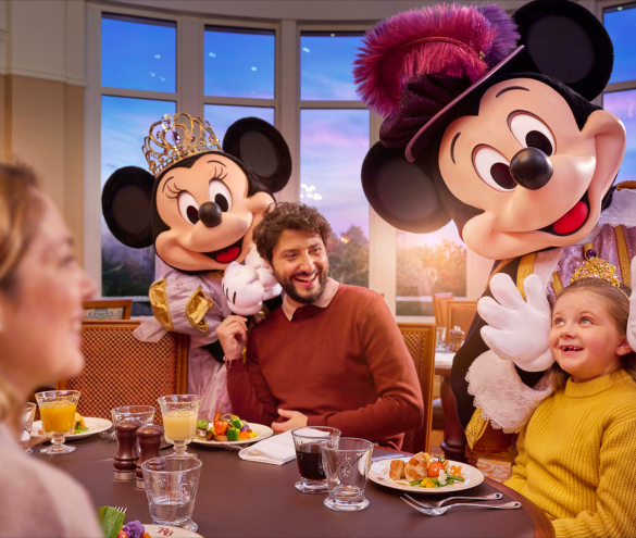 Disneyland Paris meal plans and family dining options
