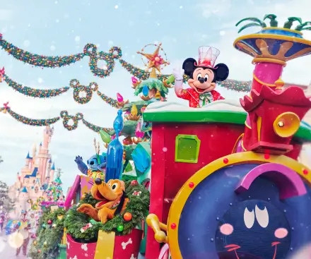 El deslumbrante desfile navideño de Mickey