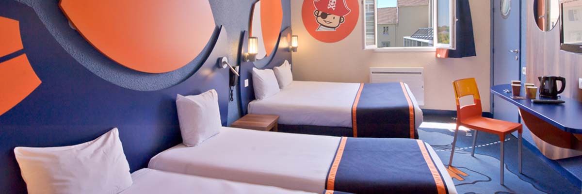 MagicBreaks Hotel Rooms carousel banner