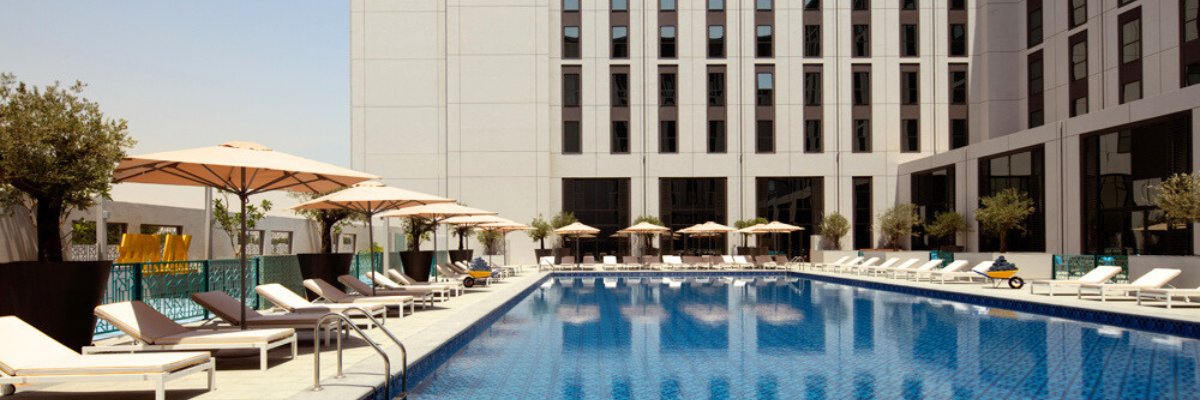 MagicBreaks Hotel Location carousel banner