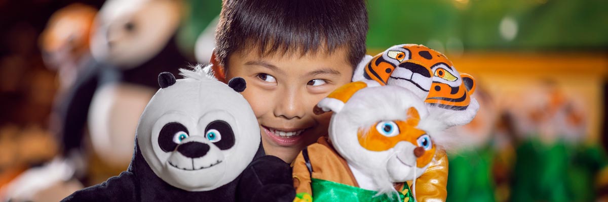 MagicBreaks DreamWorks carousel banner