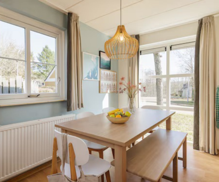 3-Bedroom, 2 bathroom Duplex Comfort Cottage (Refurbished)