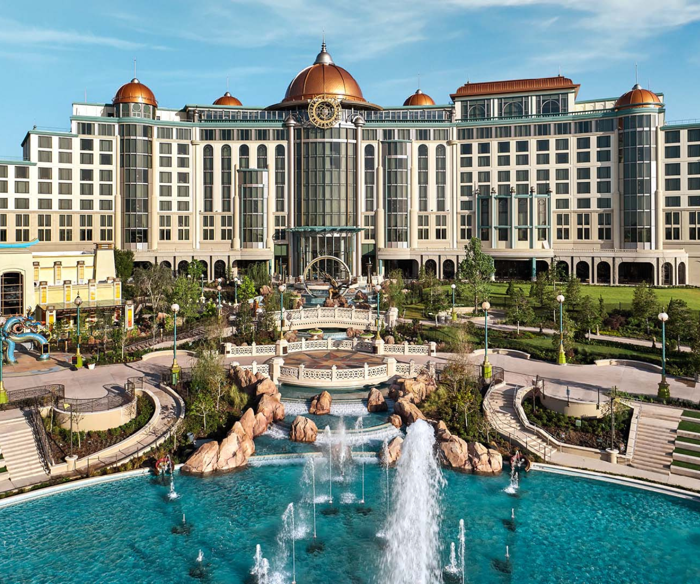 Universal Helios Grand Hotel