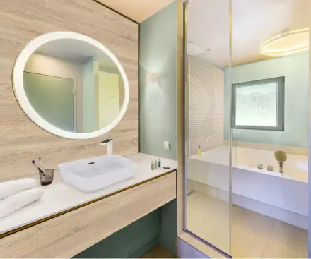 Cabaña VIP de 4 dormitorios de NUEVO ESTILO