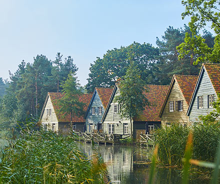 Lakeside House 6 Person