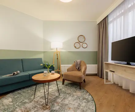 1-Bedroom Hotel Suite