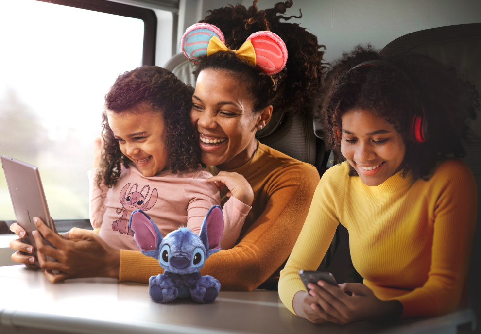 MagicBreaks Disney Express carousel banner