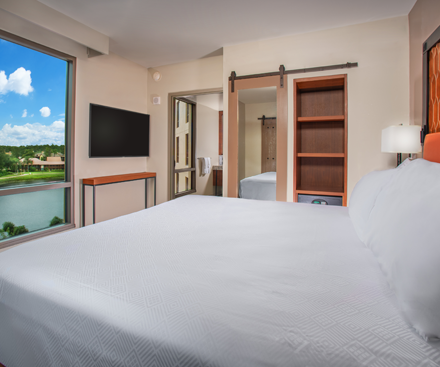 Gran Destino Tower Club Access Deluxe Suite