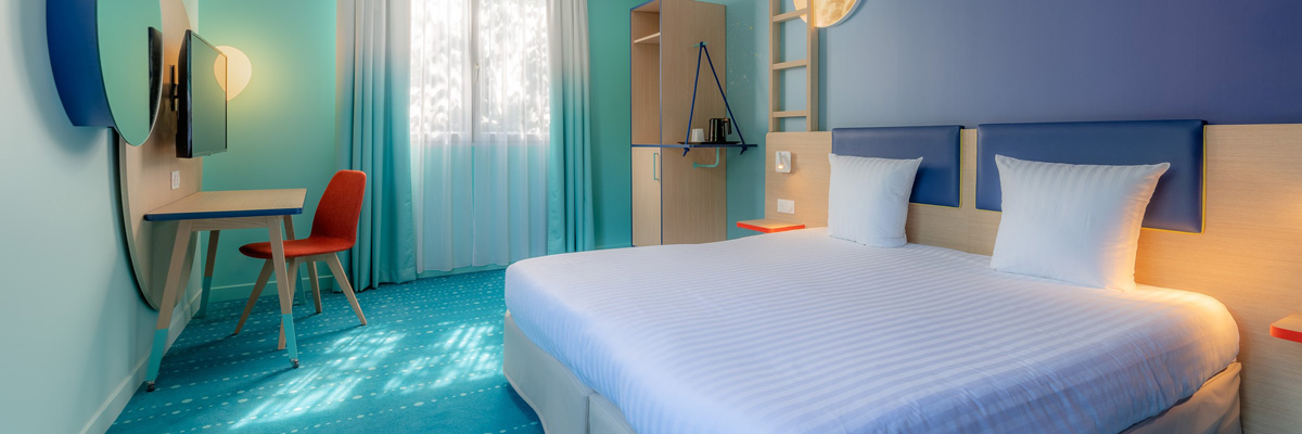 MagicBreaks Special Offers carousel banner