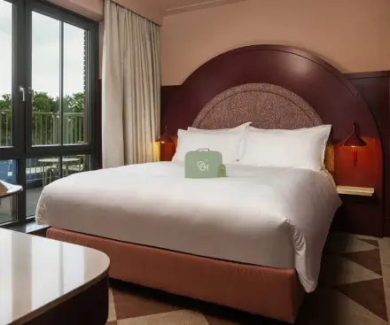 Suite with balcony (sleeps 6)