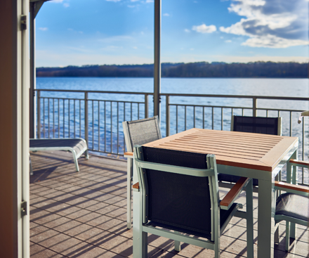 2-Bedroom Premium Lakeside Cottage