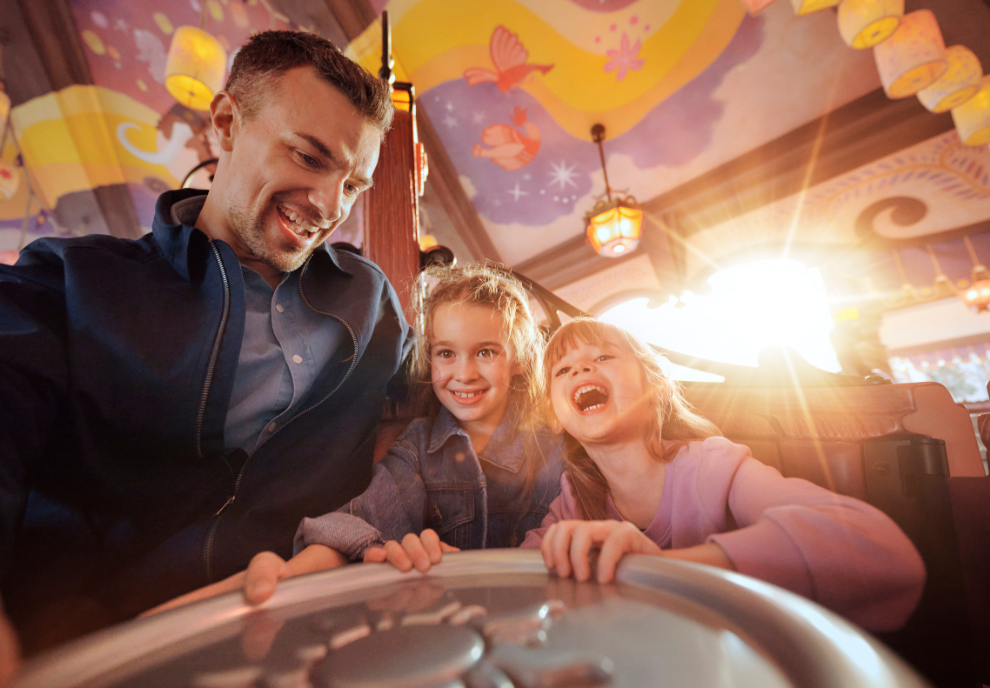 MagicBreaks Disney VIP Tours carousel banner