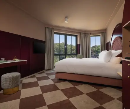 Tower Room (sleeps 5)