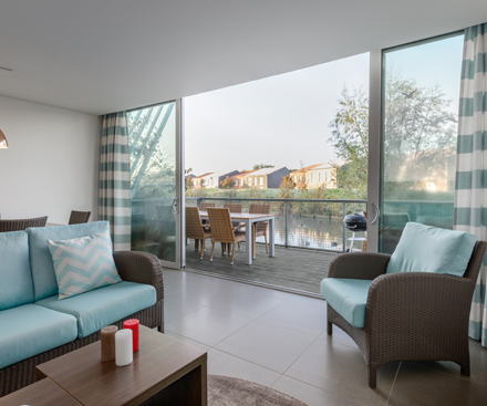 3-Bedroom VIP Lakeside Cottage