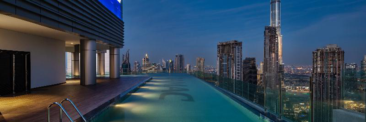 MagicBreaks Hotel Overview carousel banner