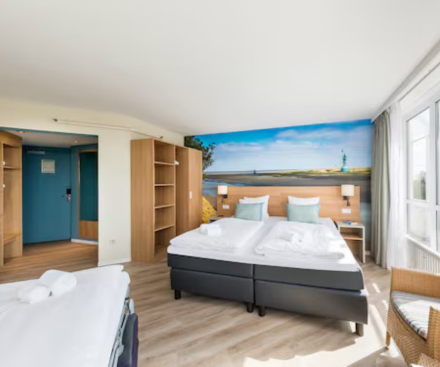 1-Bedroom Large Hotel Room