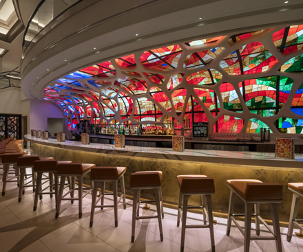 Three Bridges Bar & Grill at Villa del Lago