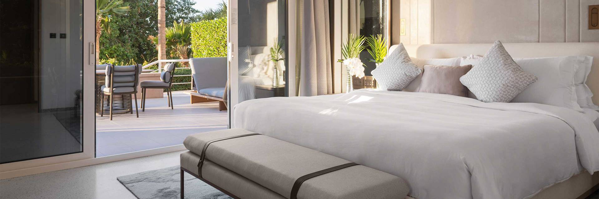 MagicBreaks Hotel Rooms carousel banner