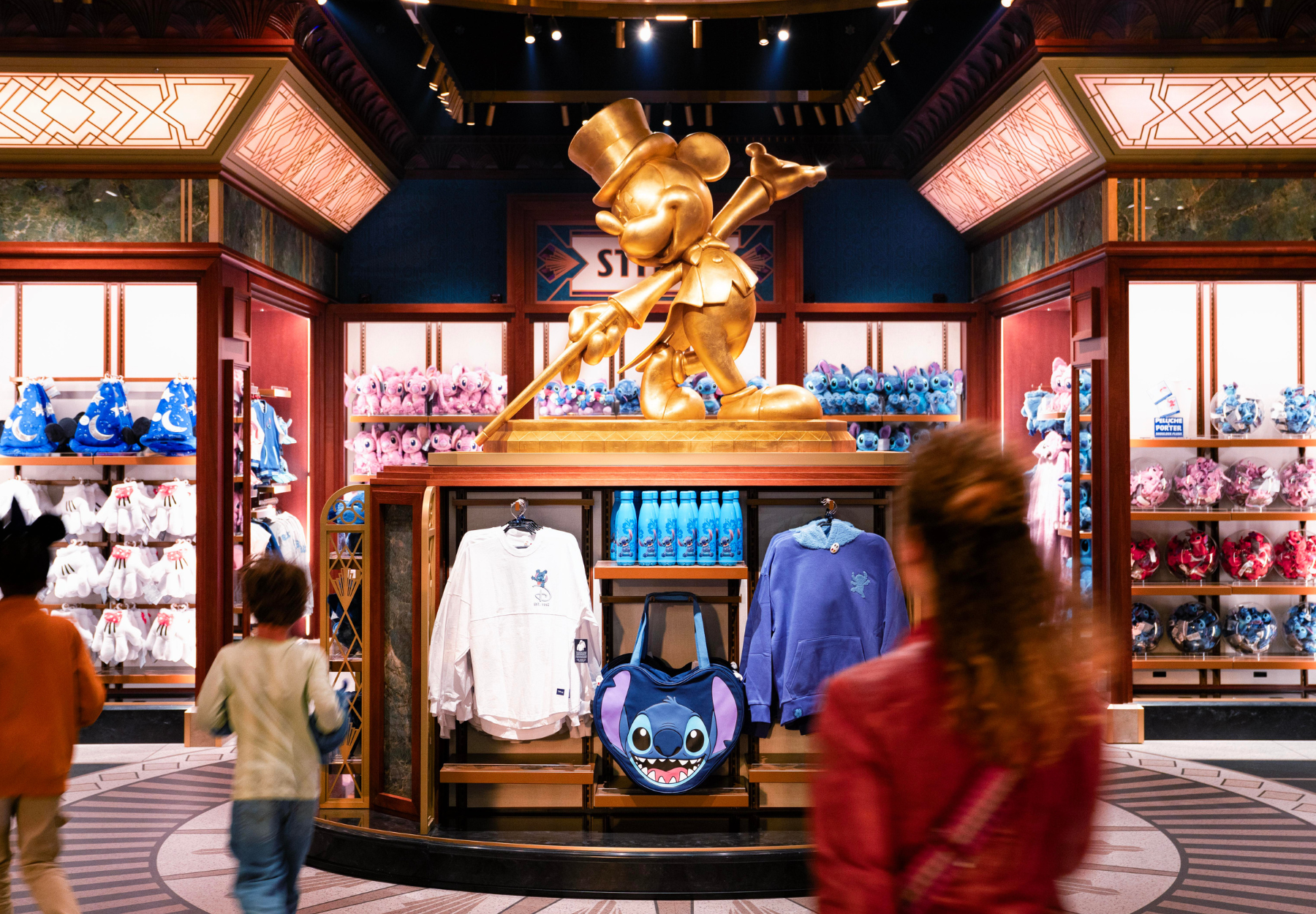 MagicBreaks Disneyland Paris Late Deals carousel banner