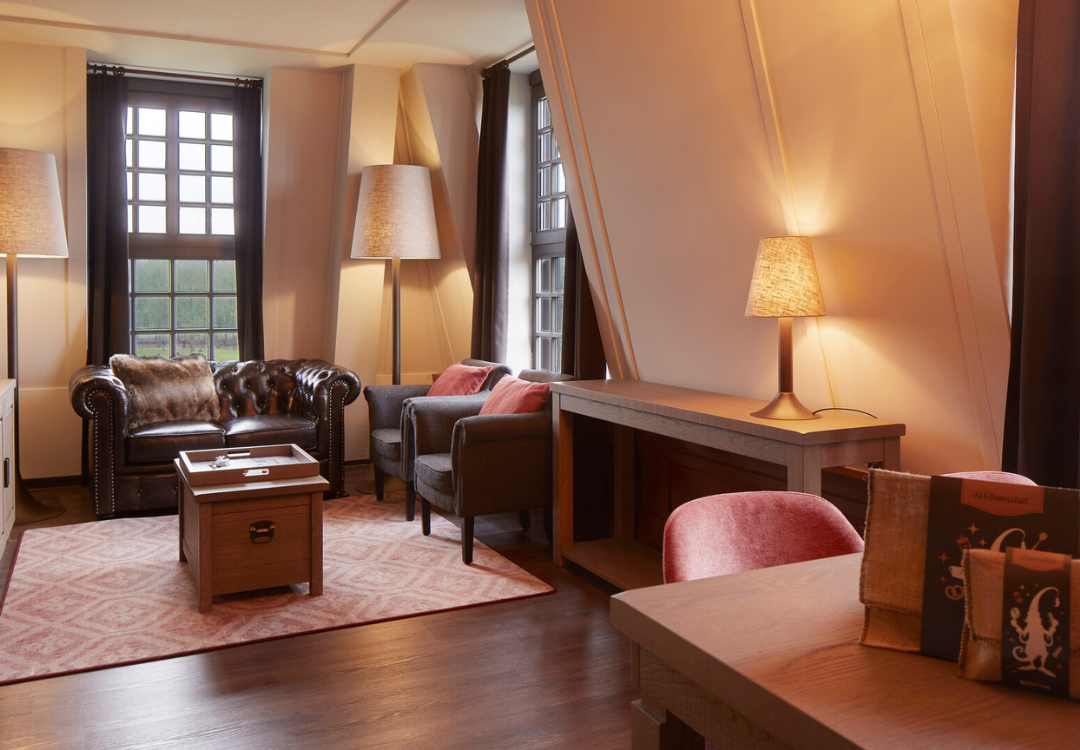 MagicBreaks Just a 10 minute walk from Efteling Theme Park! carousel banner