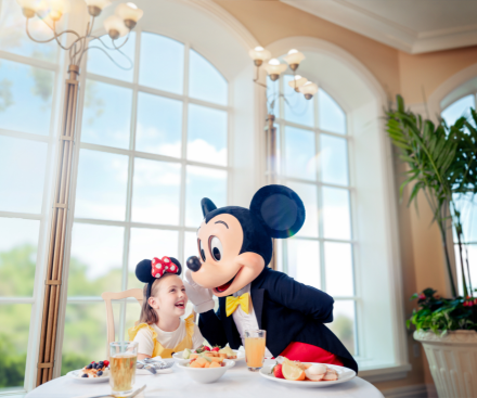 FREE Disney Dining & Drinks
